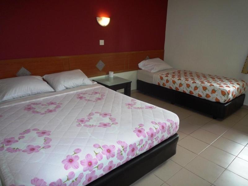 Lotus Hotel Johor Bahru Exterior photo