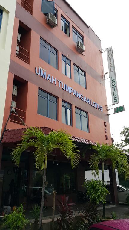 Lotus Hotel Johor Bahru Exterior photo